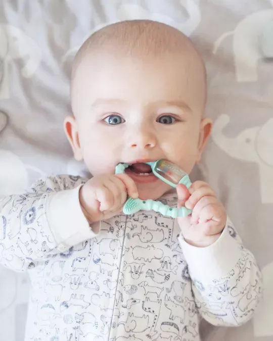 CURAPROX - BABY TEETHING RING - MINT